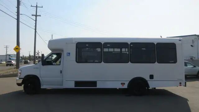Ford E-450