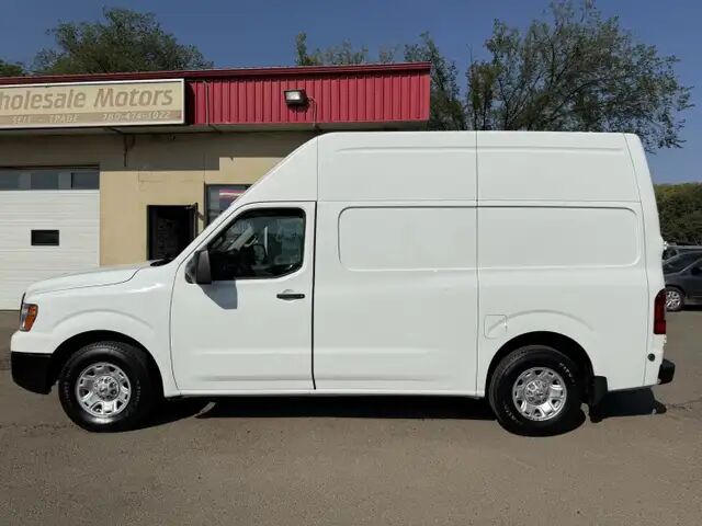 Nissan NV