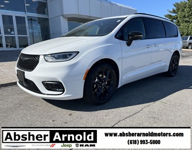 2026 CHRYSLER Pacifica