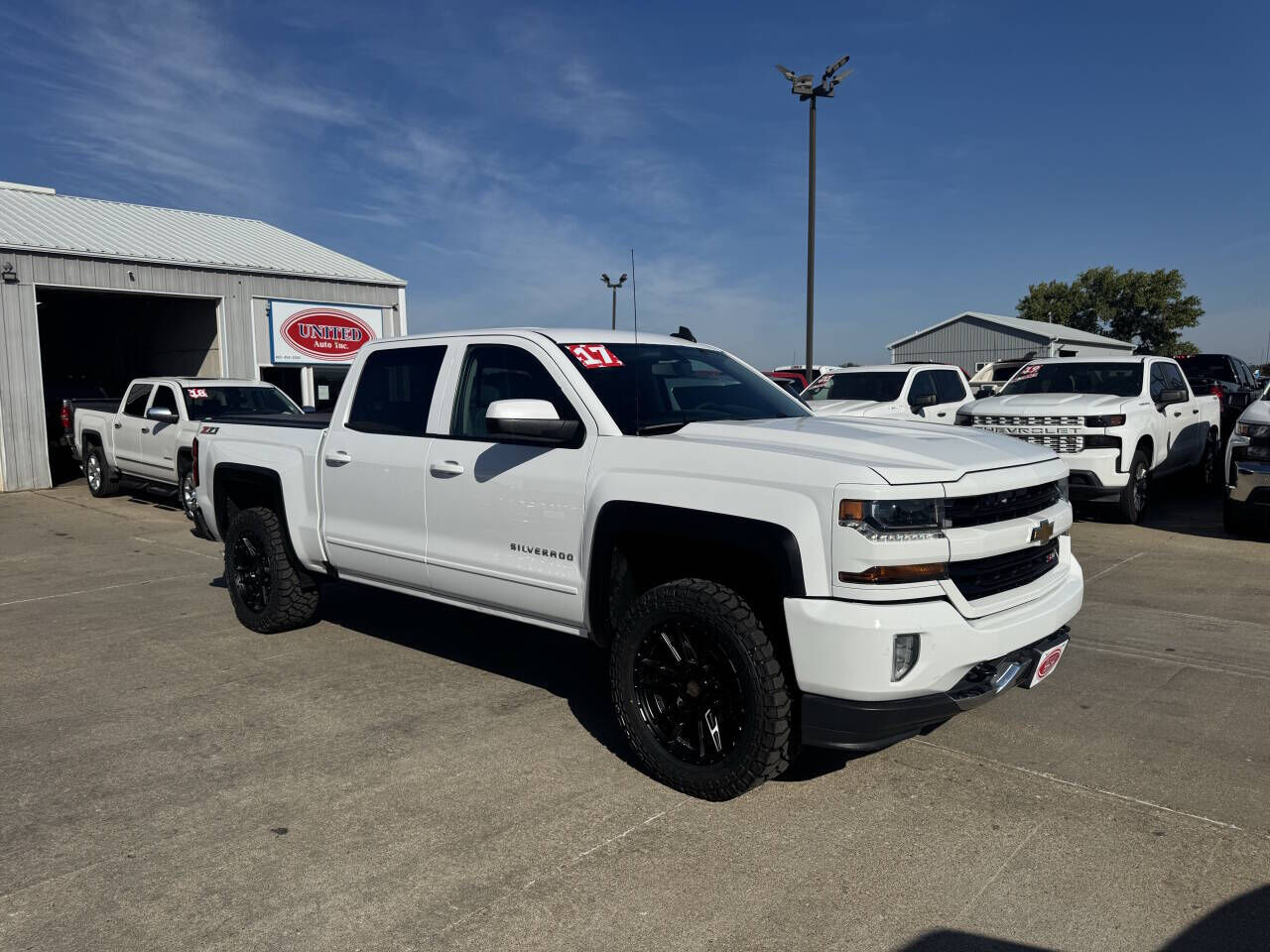 2017 CHEVROLET Silverado