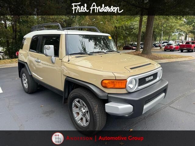 Toyota FJ Cruiser