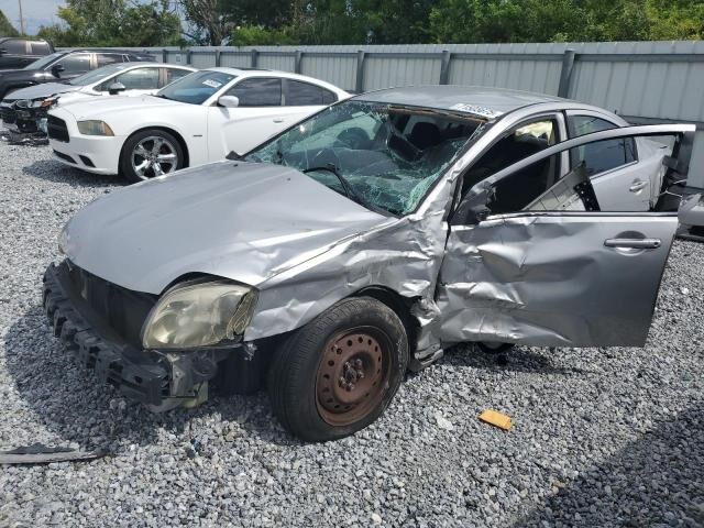 Mitsubishi Galant