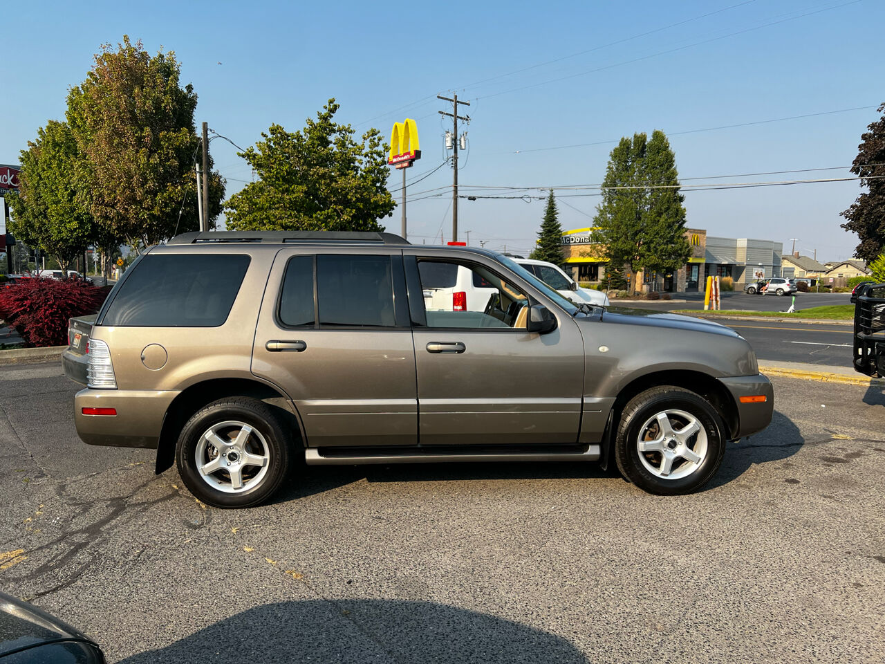 Mercury Mountaineer