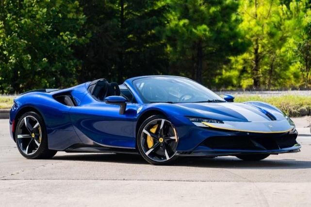 2022 FERRARI SF90 Spider