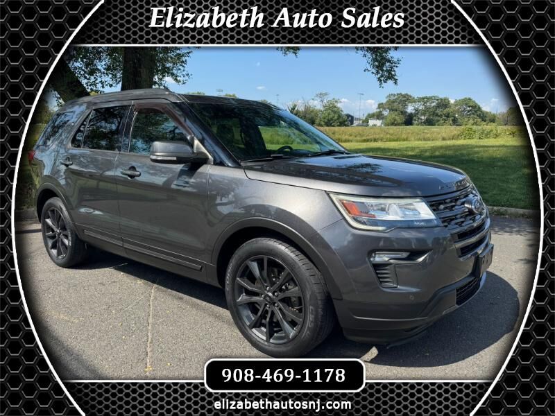 2018 FORD Explorer