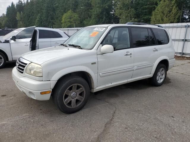 Suzuki XL7