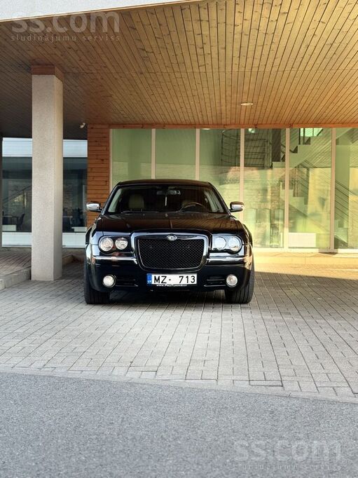 Chrysler 300
