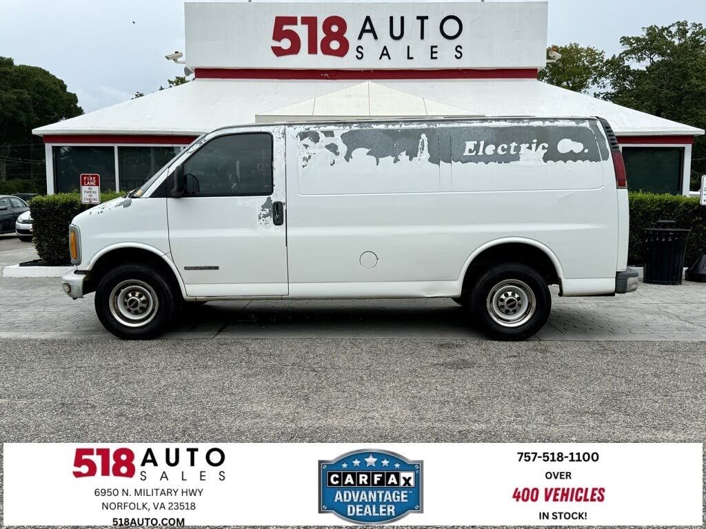 GMC Savana