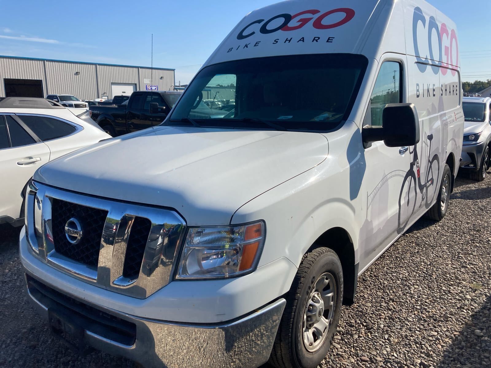 Nissan NV