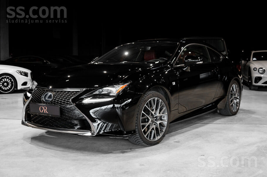 Lexus RC