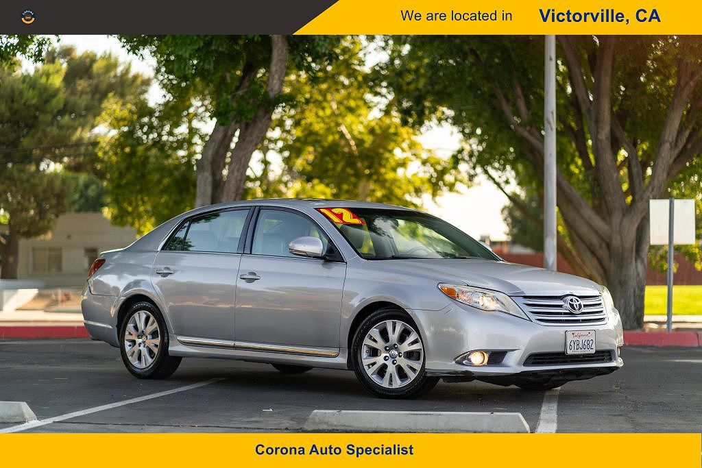 2012 TOYOTA Avalon