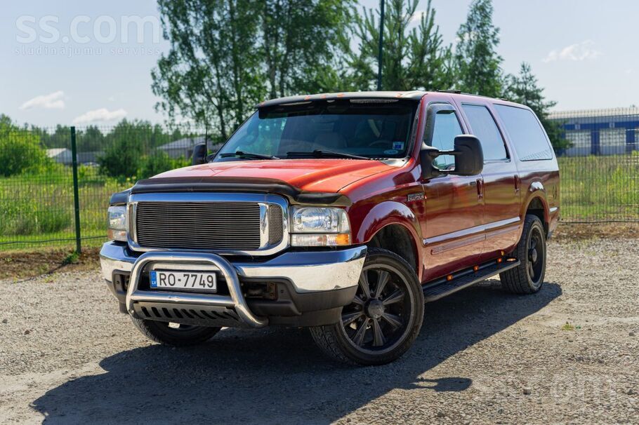 Ford Excursion