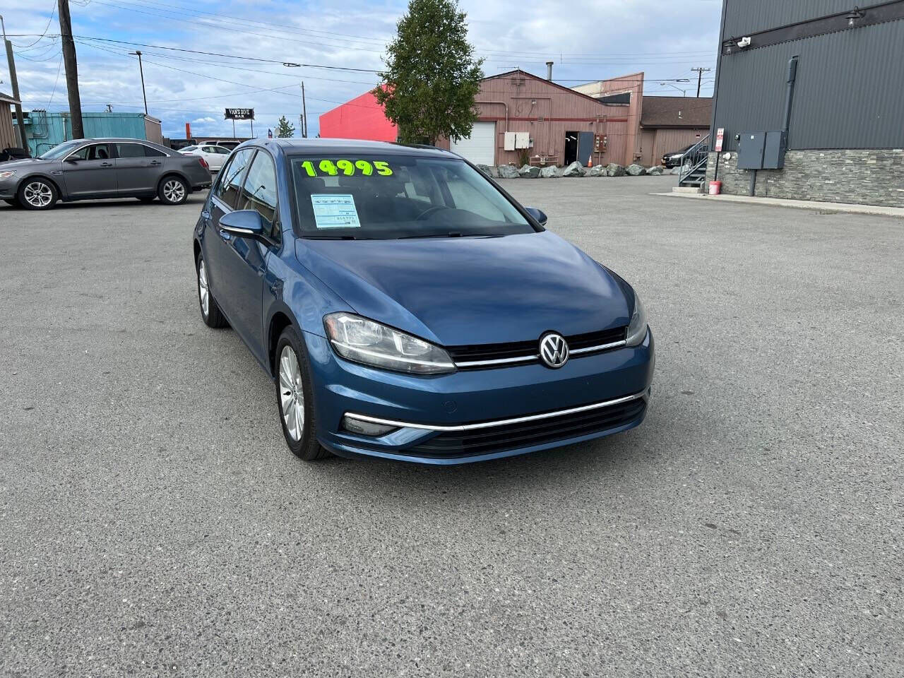 2018 VOLKSWAGEN Golf