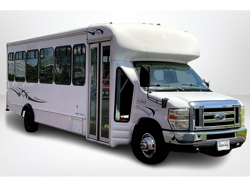 2008 FORD E-450