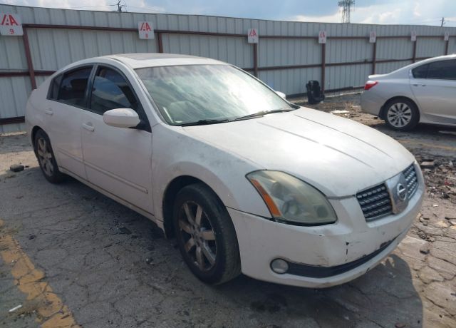 Nissan Maxima