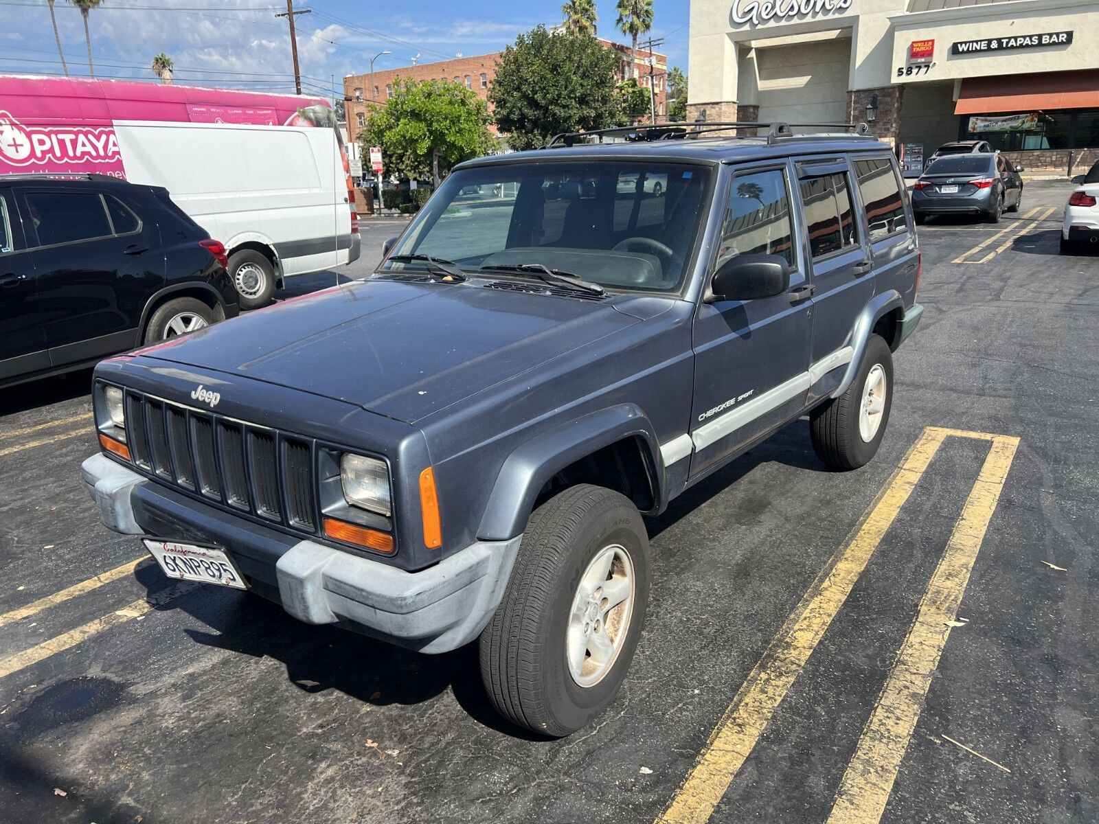 Jeep Cherokee
