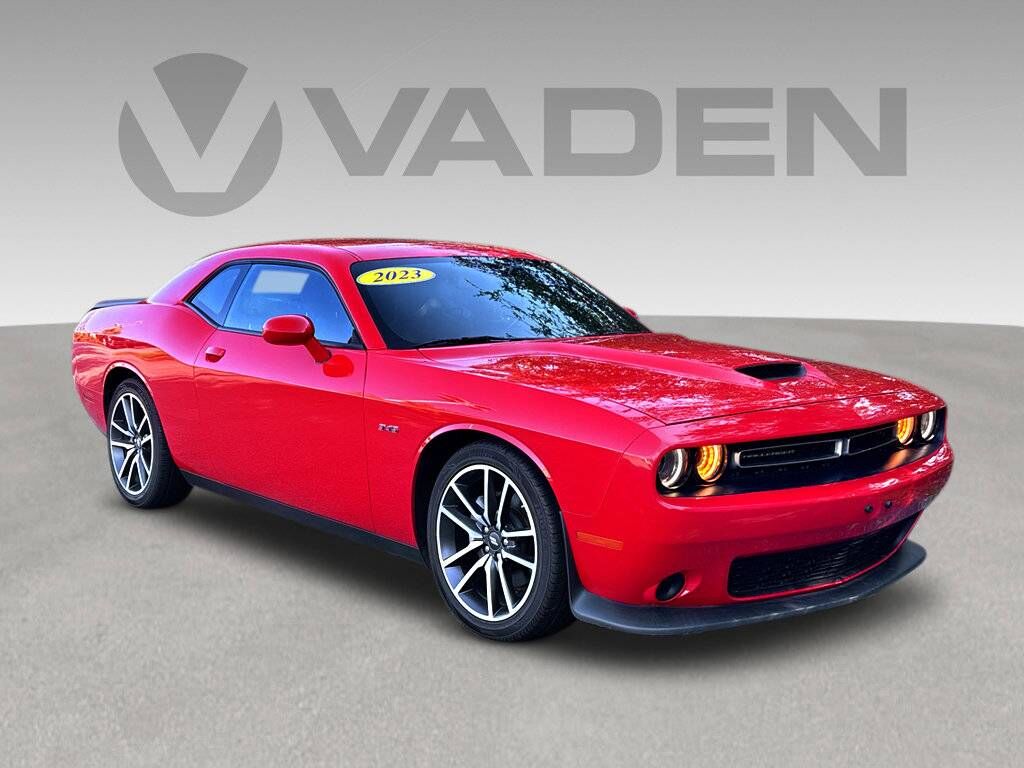 2023 DODGE Challenger