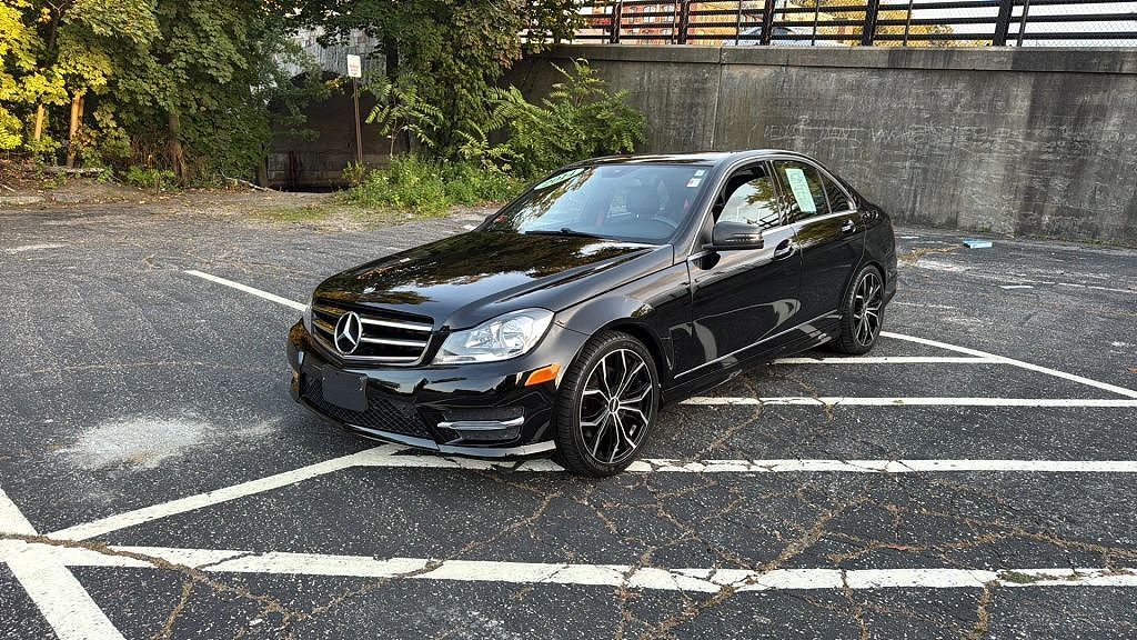 2014 MERCEDES-BENZ C-Class