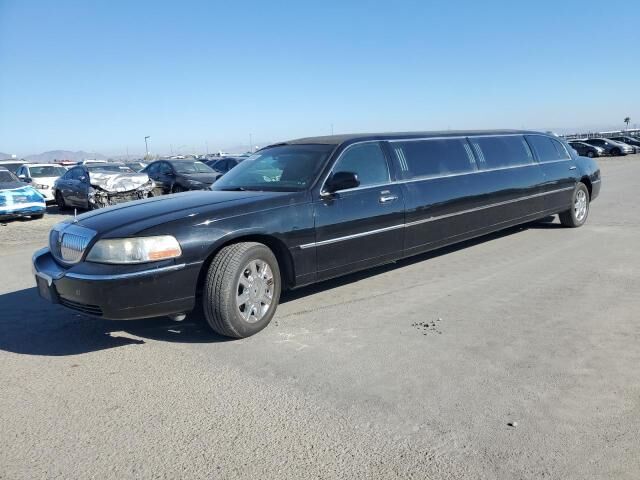 Lincoln Town Car