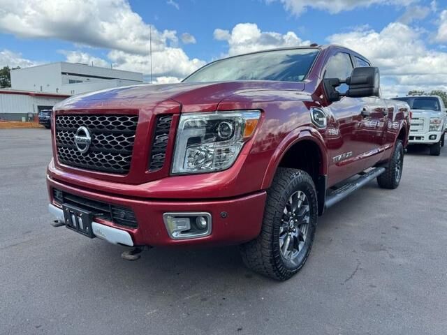 Nissan Titan
