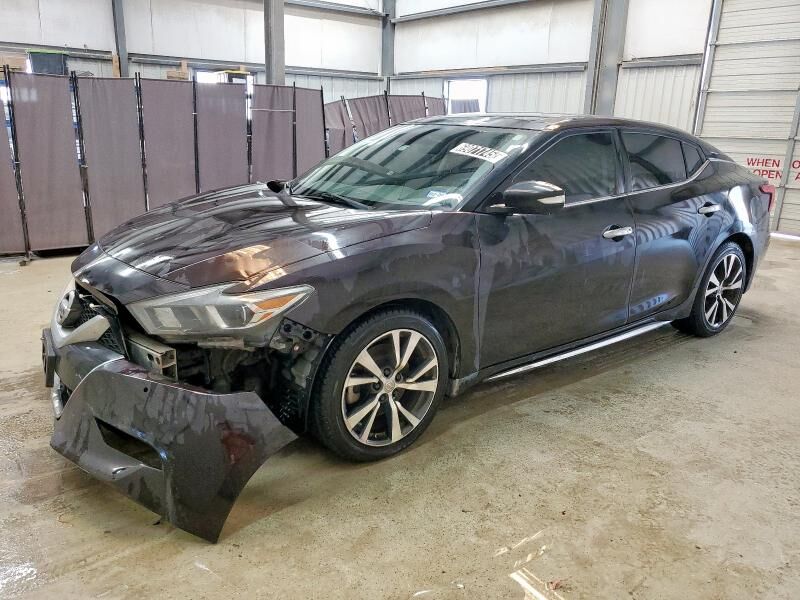 Nissan Maxima