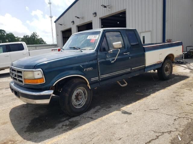 Ford F-250
