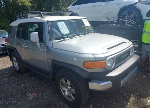 Toyota FJ Cruiser