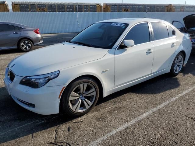 BMW 528i