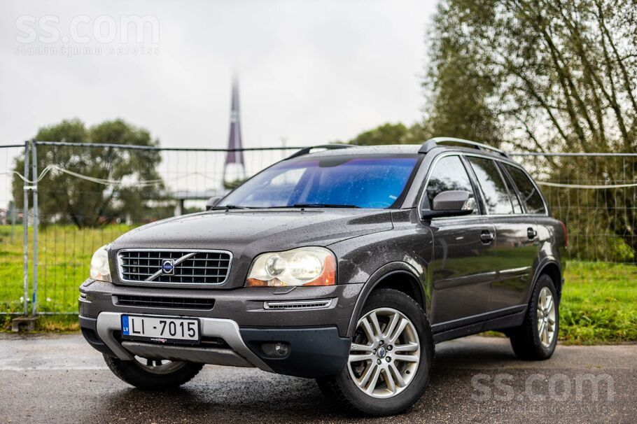 Volvo XC90