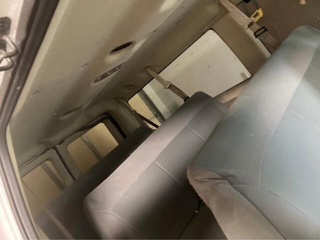 Ford E-350