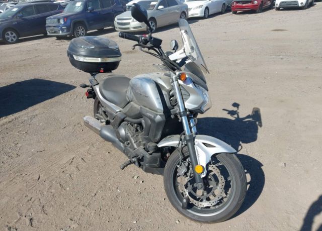 Honda CTX700N