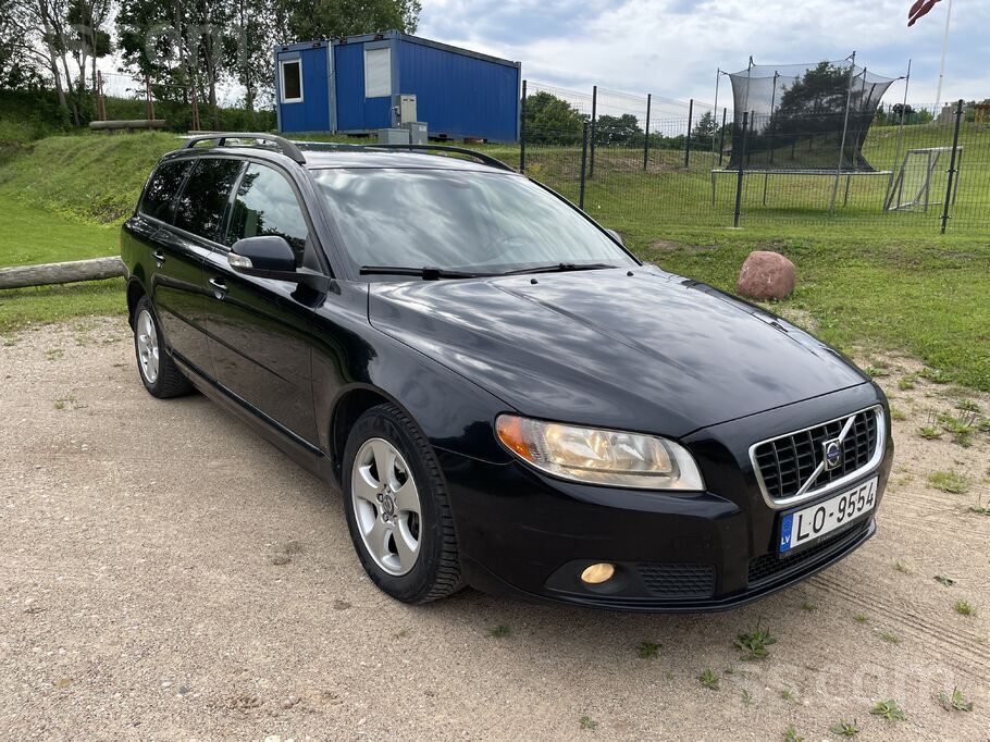 Volvo V70