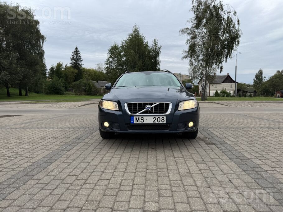 Volvo V70