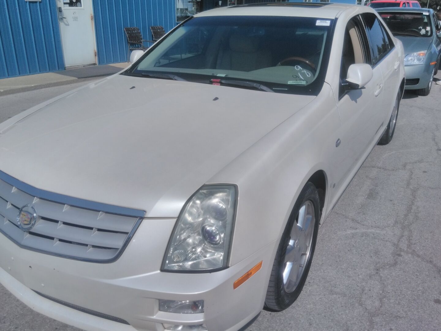 Cadillac STS