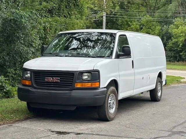 GMC Savana