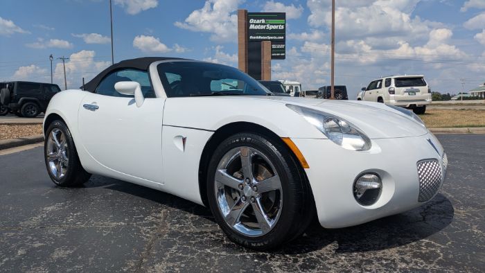 Pontiac Solstice
