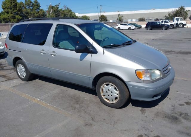 Toyota Sienna