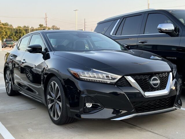 2023 NISSAN Maxima