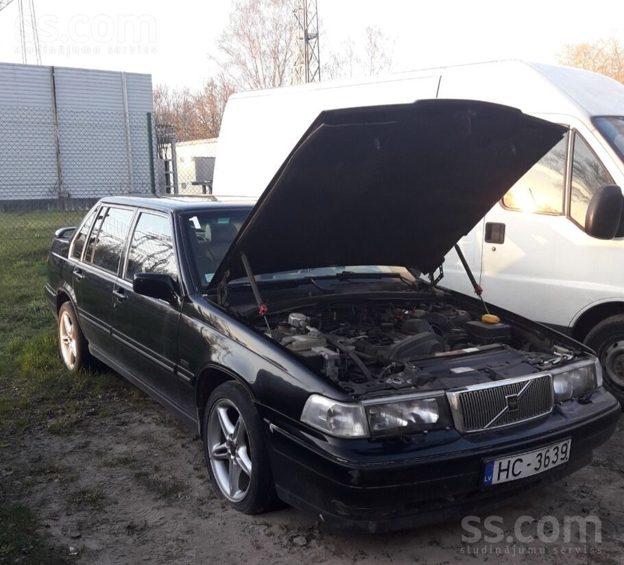 Volvo S90