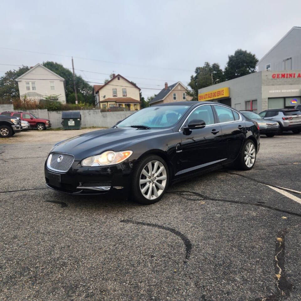 Jaguar XF
