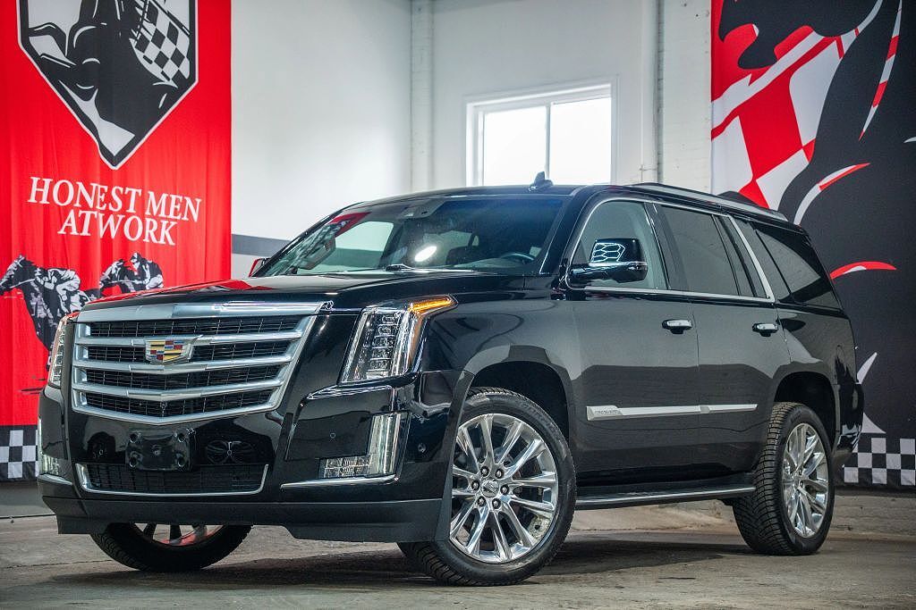 2018 CADILLAC Escalade