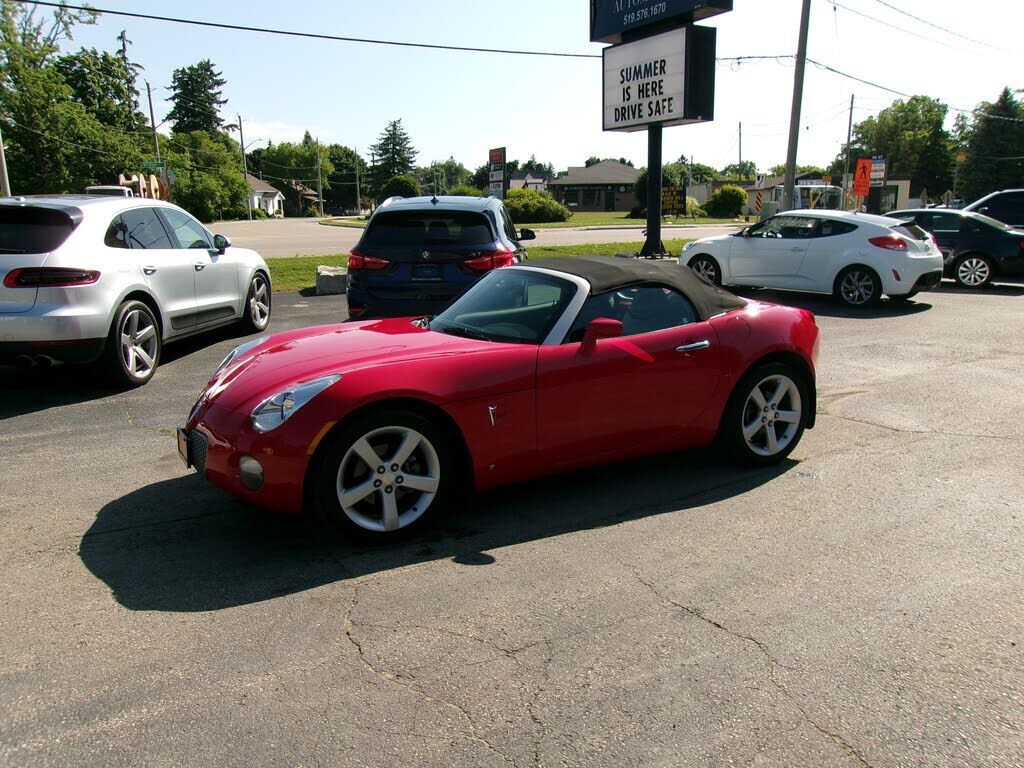 Pontiac Solstice