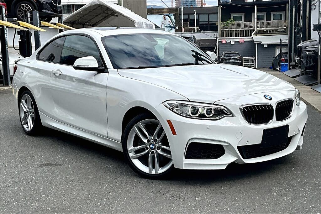 BMW 228i