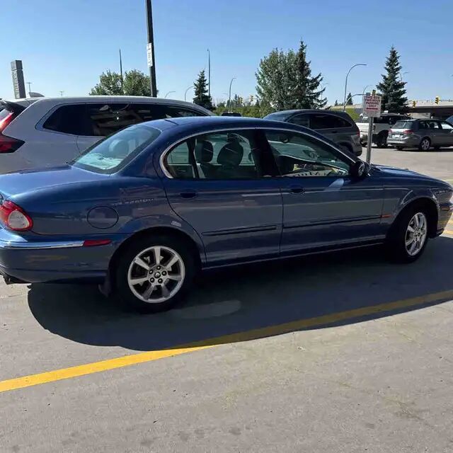 Jaguar X-Type