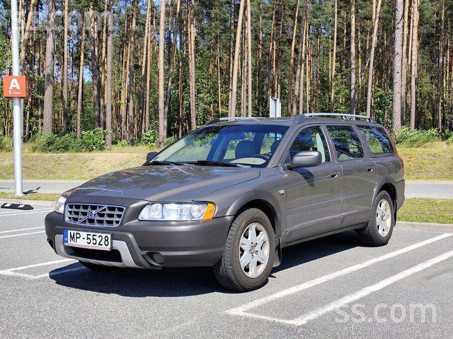 Volvo XC70