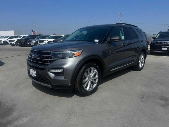 2021 FORD Explorer