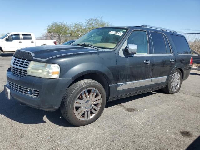 Lincoln Navigator