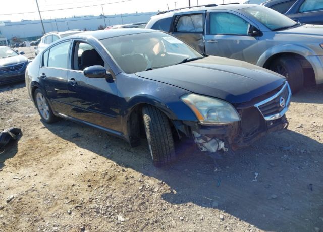 Nissan Maxima
