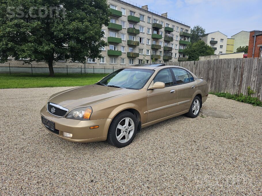 Suzuki Verona