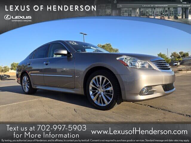 Infiniti M35